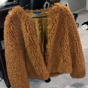 Burnt orange/ medium tan faux fur APT. 9 cropped jacket